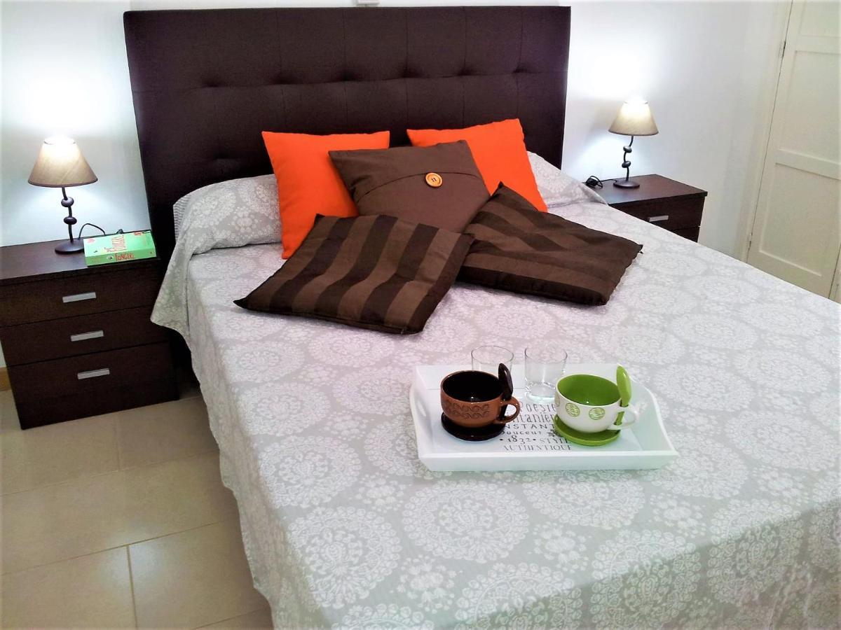 Sea View Apartment In Orlando Адехе Екстериор снимка