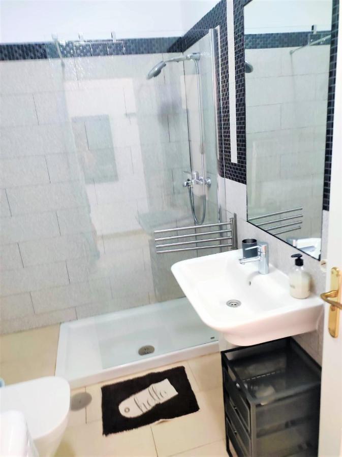 Sea View Apartment In Orlando Адехе Екстериор снимка